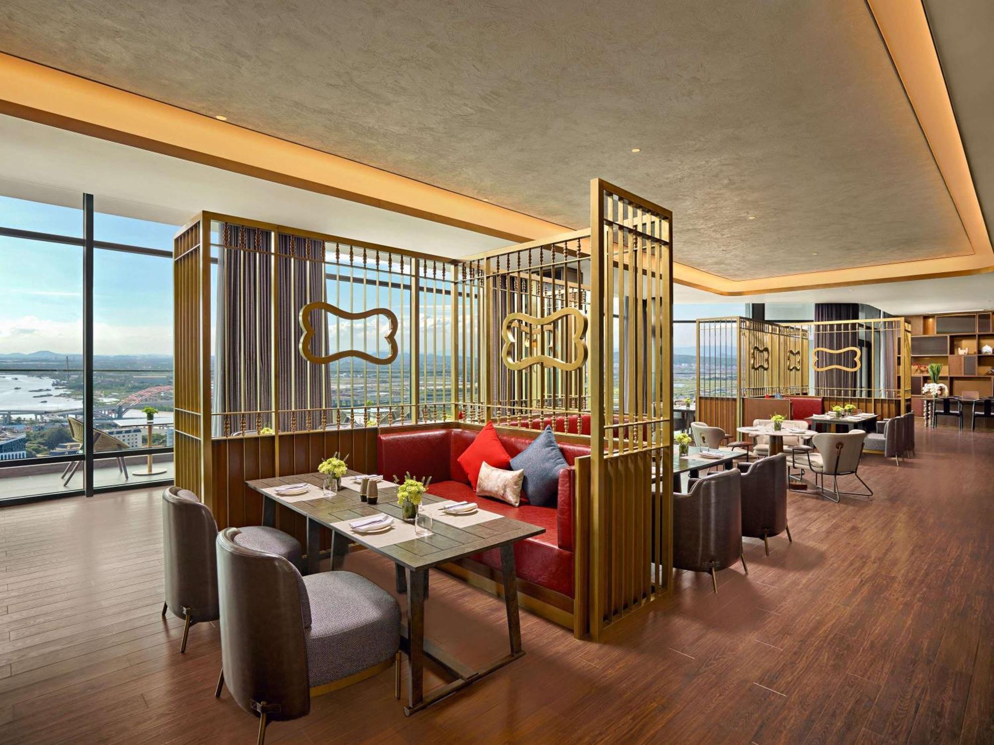 Pullman Hai Phong Grand Hotel Haiphong Exterior foto
