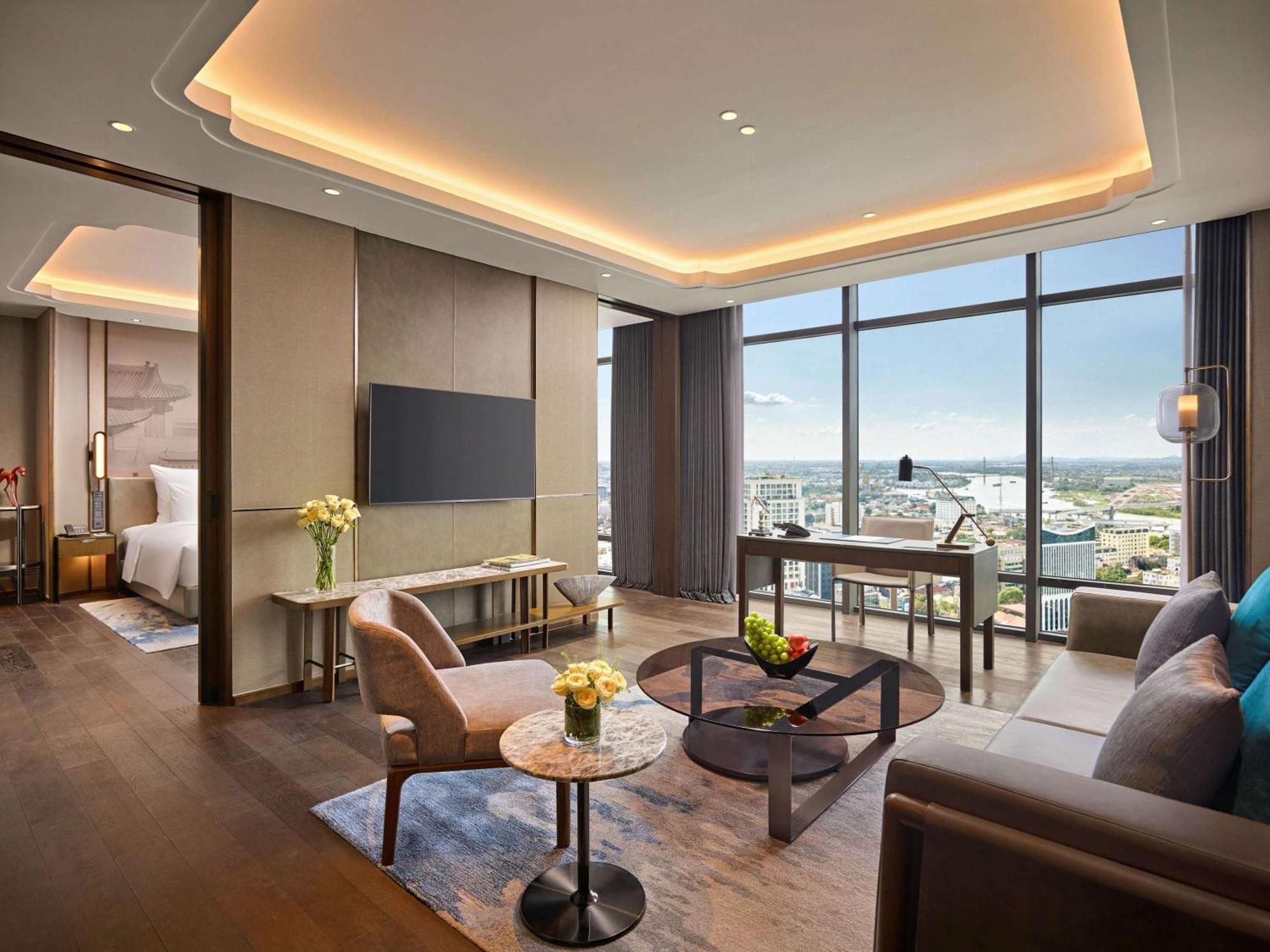 Pullman Hai Phong Grand Hotel Haiphong Exterior foto