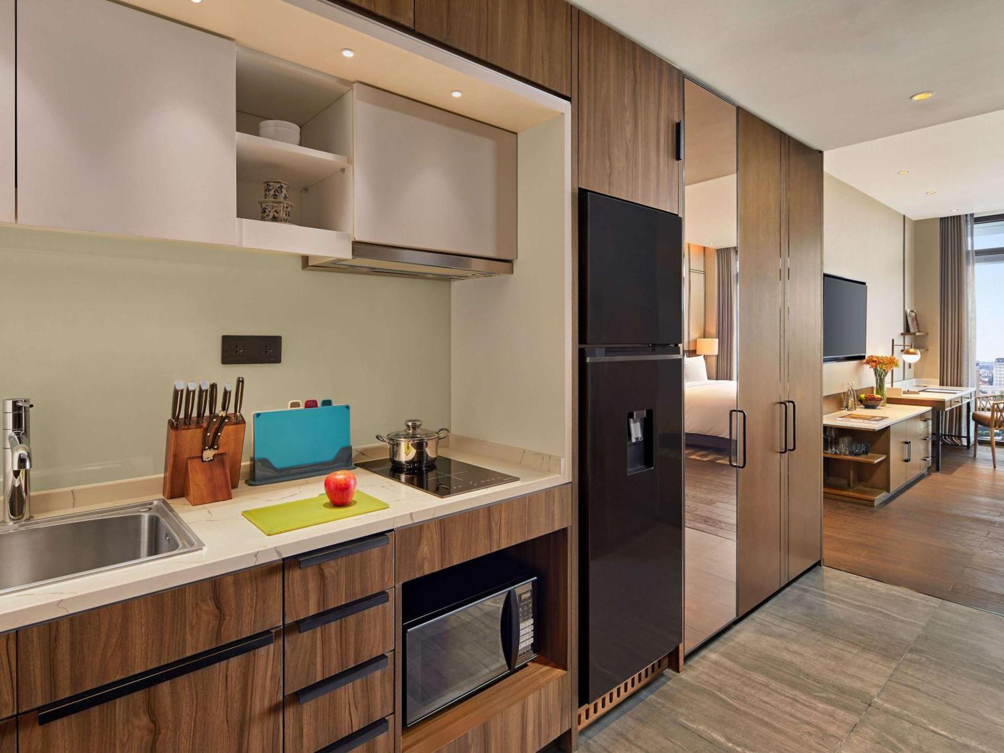 Pullman Hai Phong Grand Hotel Haiphong Exterior foto