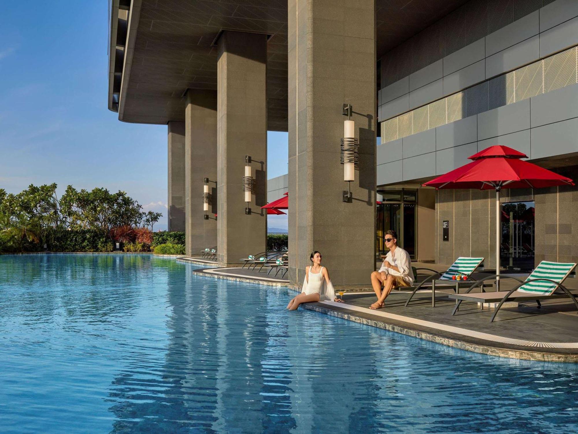 Pullman Hai Phong Grand Hotel Haiphong Exterior foto
