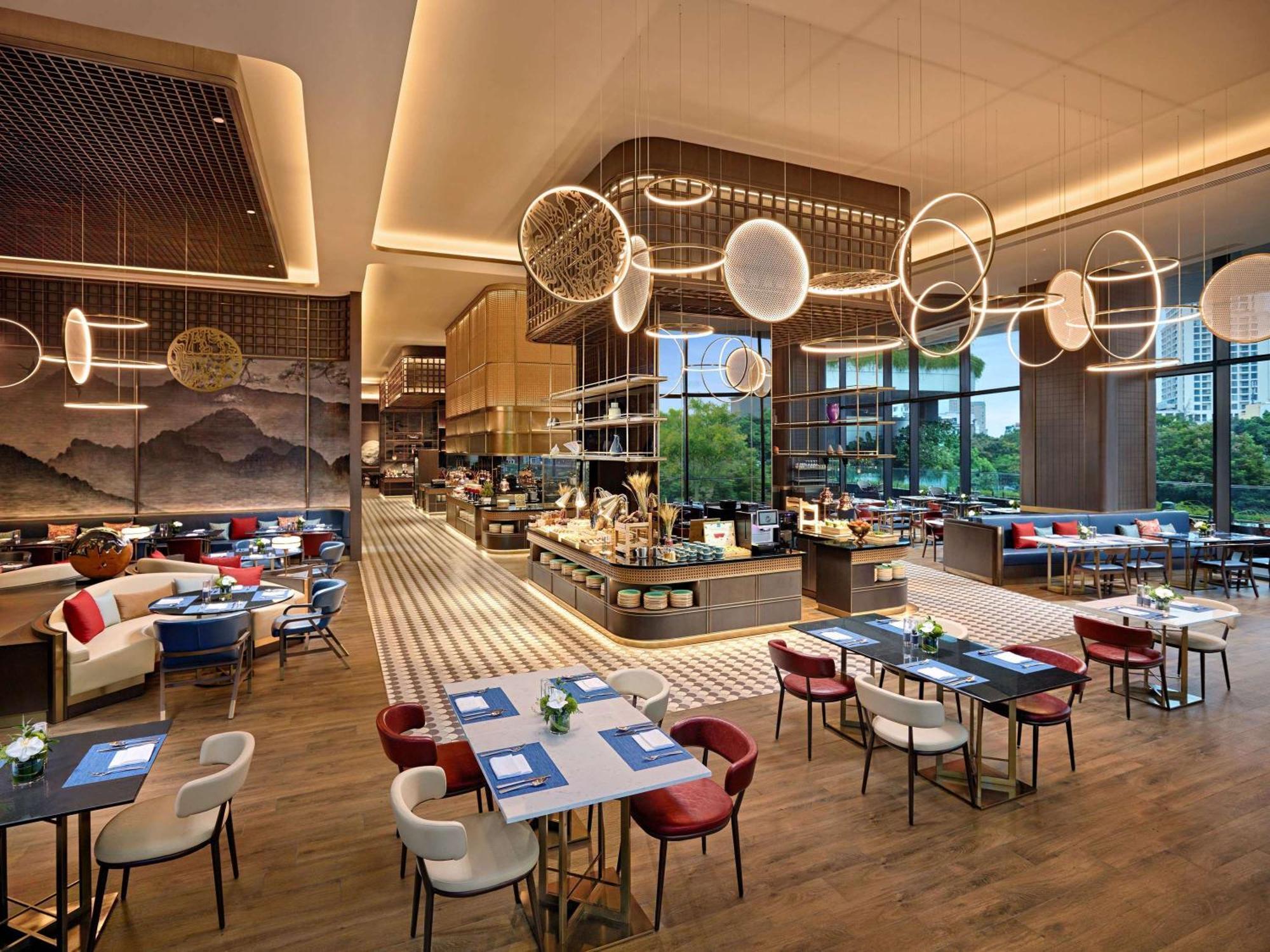 Pullman Hai Phong Grand Hotel Haiphong Exterior foto